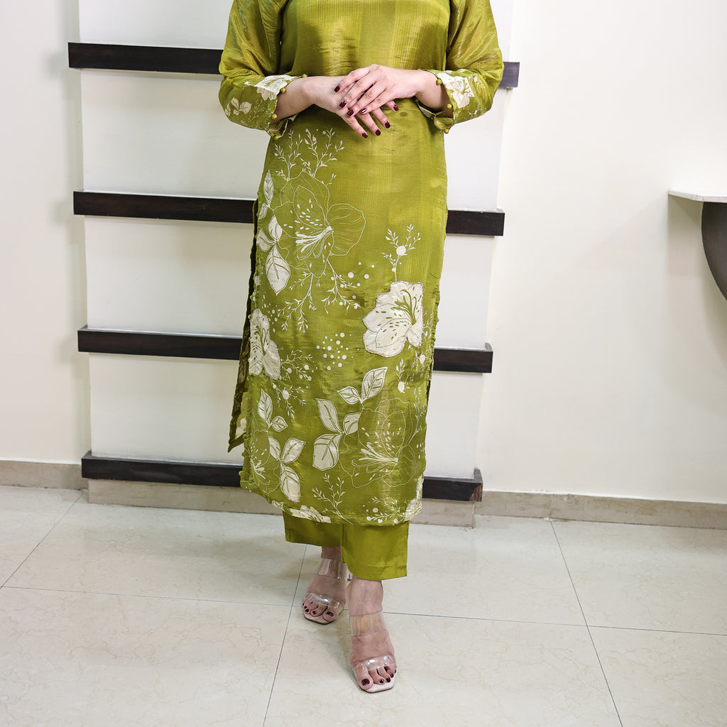Shimmery green suit set&nbsp;